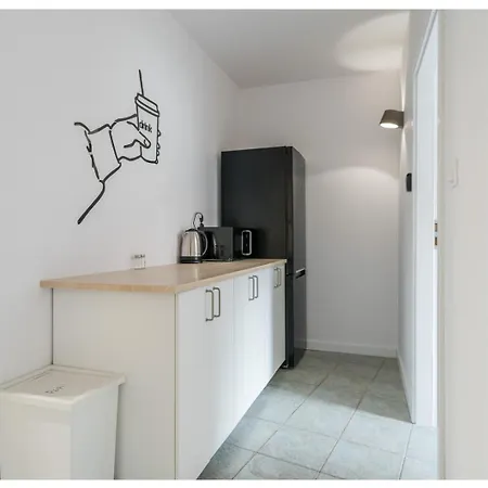Homestay Mercury - 15 Min To Old Town Gdansk